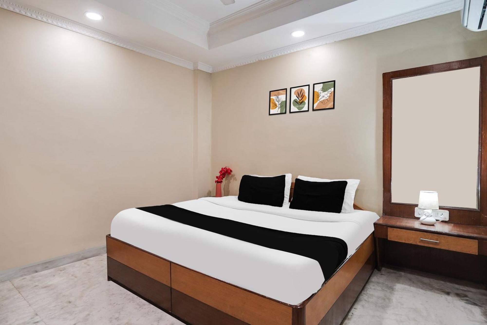 Super Hotel O Pithampur Formerly Ganga Residency Akolia Exterior foto